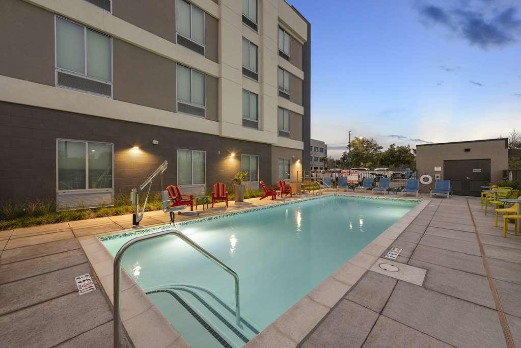 Home2 Suites By Hilton San Bernardino Facilities photo